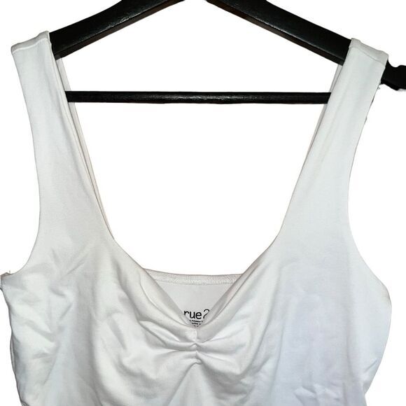 Rue21 Crop Top Womens M White Tank Split Side NWT - Picture 2 of 9